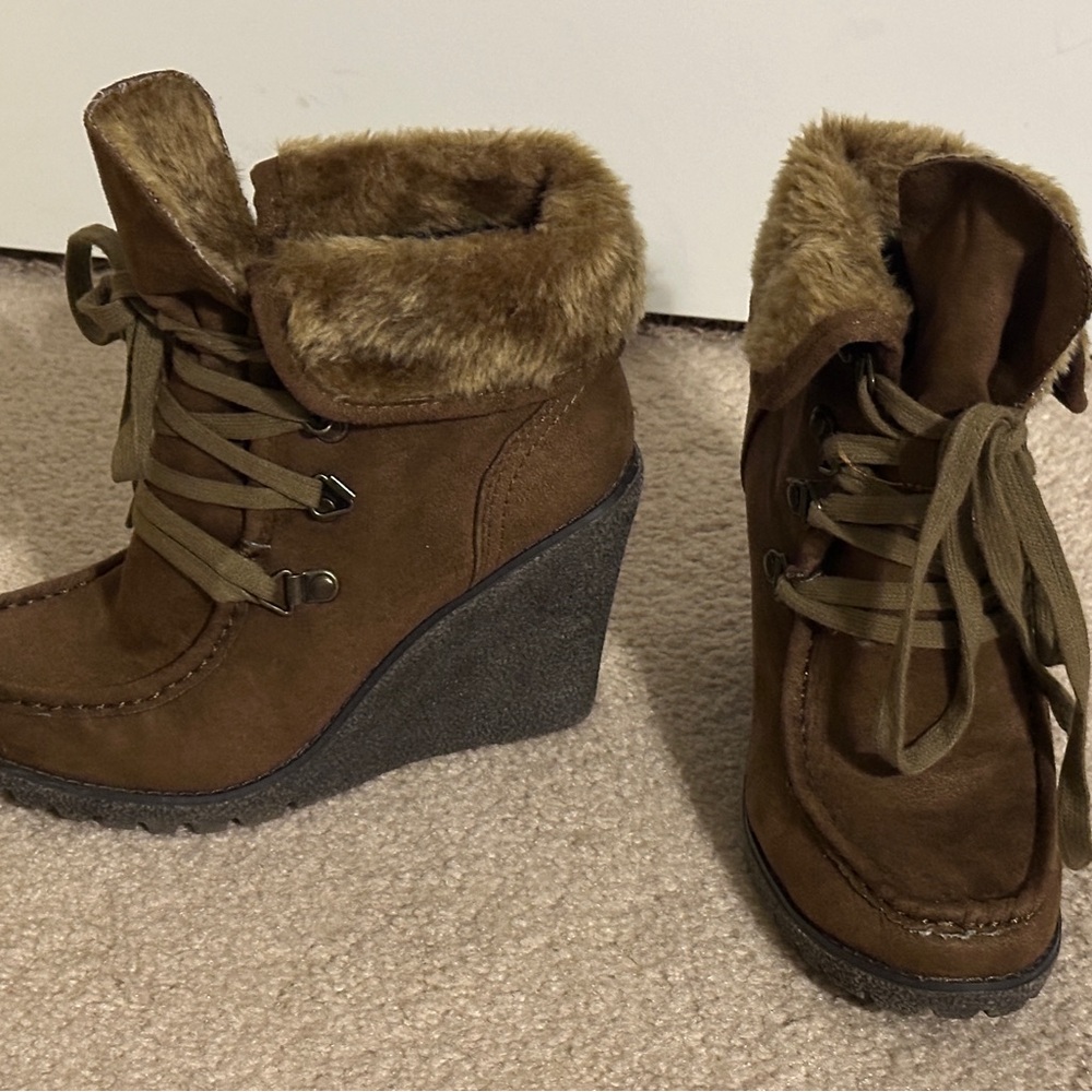 Brown Faux Fur Lace-Up Wedge Boots